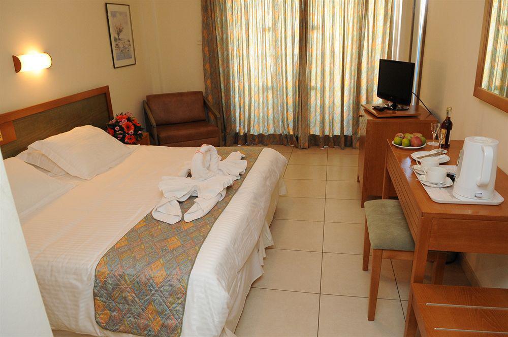 Mayfair Paphos